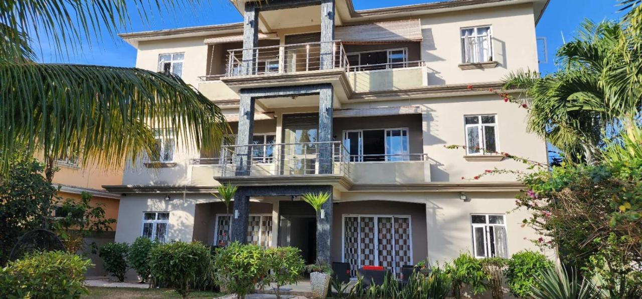 Appartment 4 Grand Bay Luaran gambar